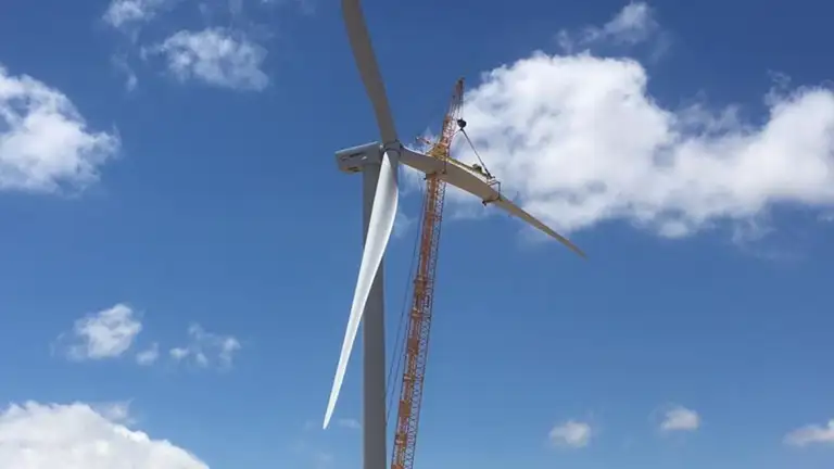 image for Global Wind Service installs its 100th turbine in Spain for GE Renewable Energy